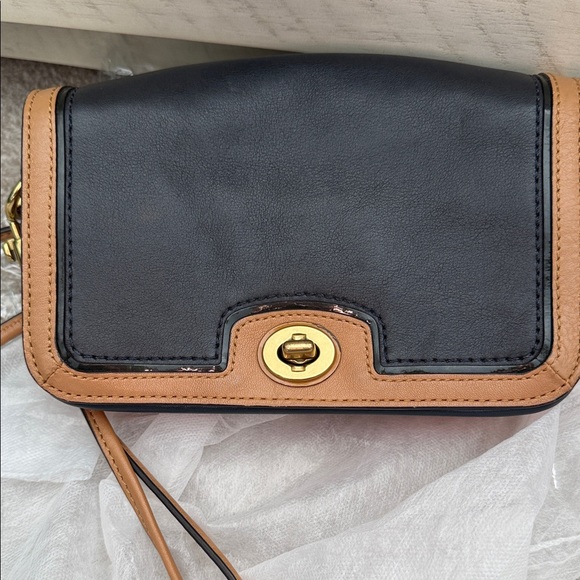 Coach Legacy Penny Turnlock Colorblock Crossbody EUC - Picture 7 of 14